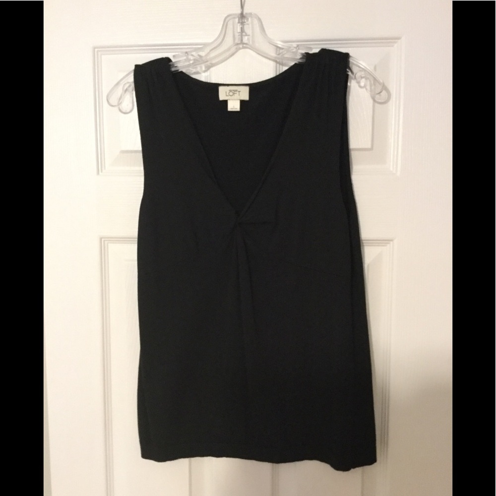 Black Ann Taylor Loft sleeveless sweater